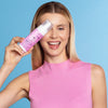 Illuminating face cleansing foam